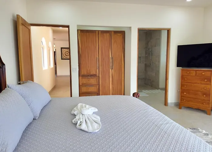 Casa Linda 3br Ocean Views And Pool Near Barriles Buenavista (Baja California Sur)